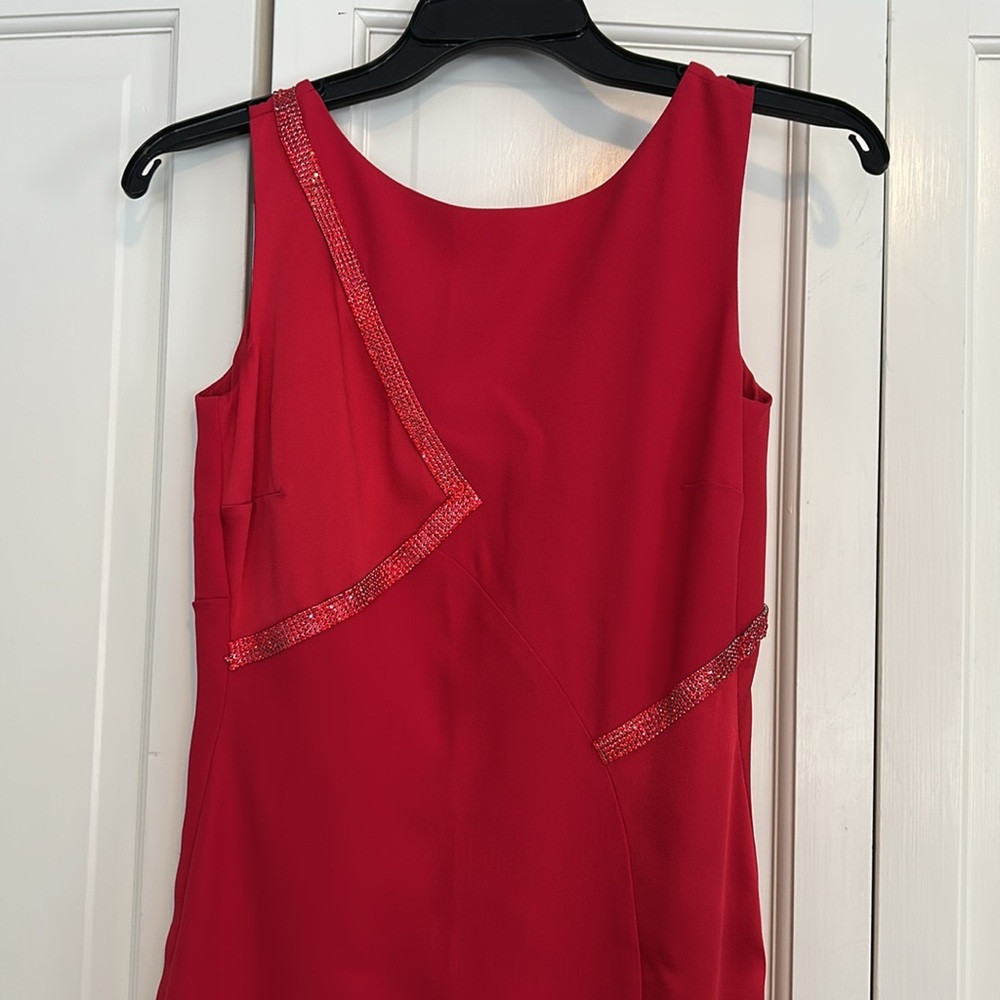 Gianni Versace Elegant Red Sleeveless gown - Picture 4 of 5